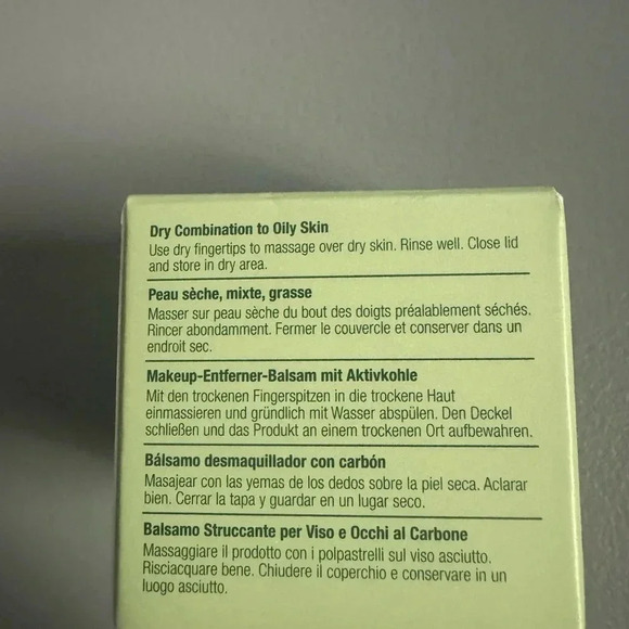 Clinique Take The Day Off Cleansing Balm Makeup Remover Mini charcoal cleansing - Picture 4 of 5